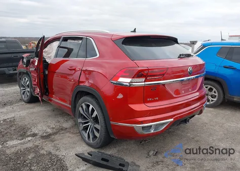 2023 Volkswagen Atlas Cross Sport 3.6L V6 Sel Premium R-Line z USA, uszkodzony, nr VIN 1V2FE2CA4PC206702